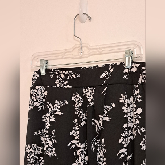 Thalia Sodi Black and White Floral Faux Wrap Midi Skirt Misses Medium - Picture 4 of 6